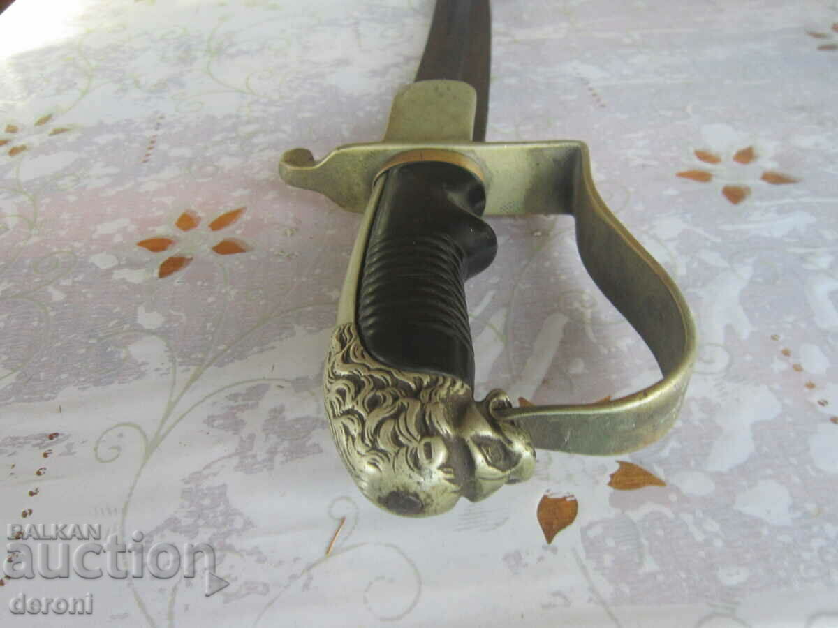 Delivery of Great saber caravel checkerboard Delivery of Great saber caravel checkerboard