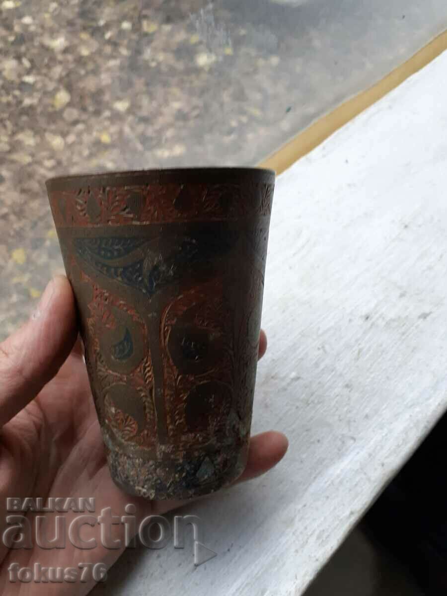 Auction Old engraved bronze cup Auction Old engraved bronze cup