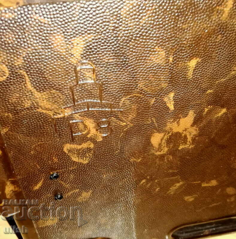 Παράδοση Κινηματογράφος Pentacon P8 Συσκευή προβολής κινηματογράφου 8mm βακελίτης Παράδοση Κινηματογράφος Pentacon P8 Συσκευή προβολής κινηματογράφου 8mm βακελίτης