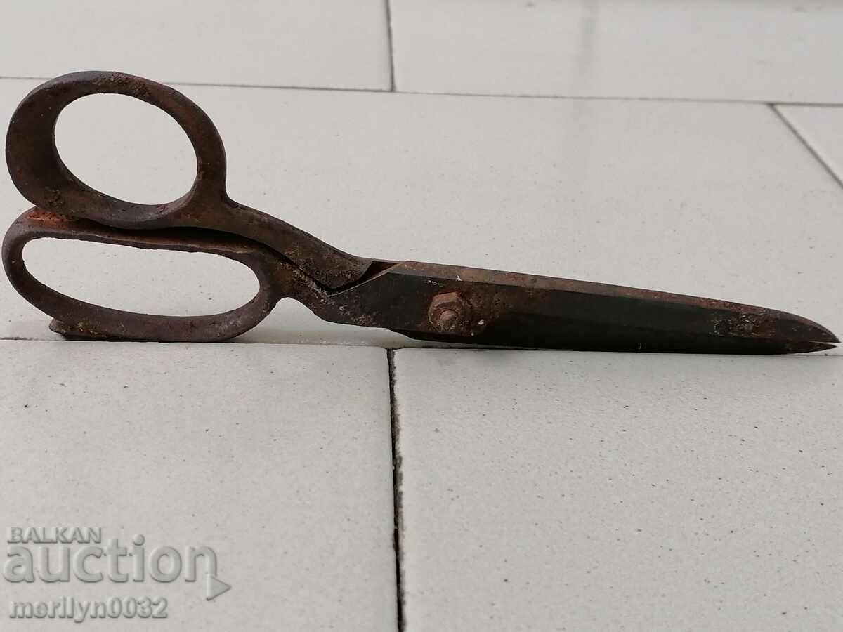 Delivery of Scissors German brand scissors wrought iron Delivery of Scissors German brand scissors wrought iron