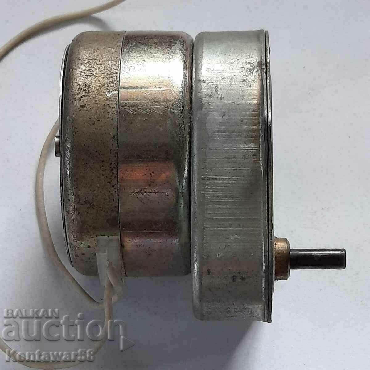 Mini engine with MSR -1 reducer with price € 7.00 | 13.69 BGN Mini engine with MSR -1 reducer with price € 7.00 | 13.69 BGN