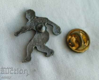 Insigna sportiv, atlet cu preț 1.50 BGN | € 0.77 Insigna sportiv, atlet cu preț 1.50 BGN | € 0.77