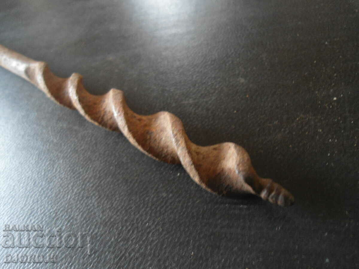 Old drill, chipping with price 3.00 BGN | € 1.53 Old drill, chipping with price 3.00 BGN | € 1.53