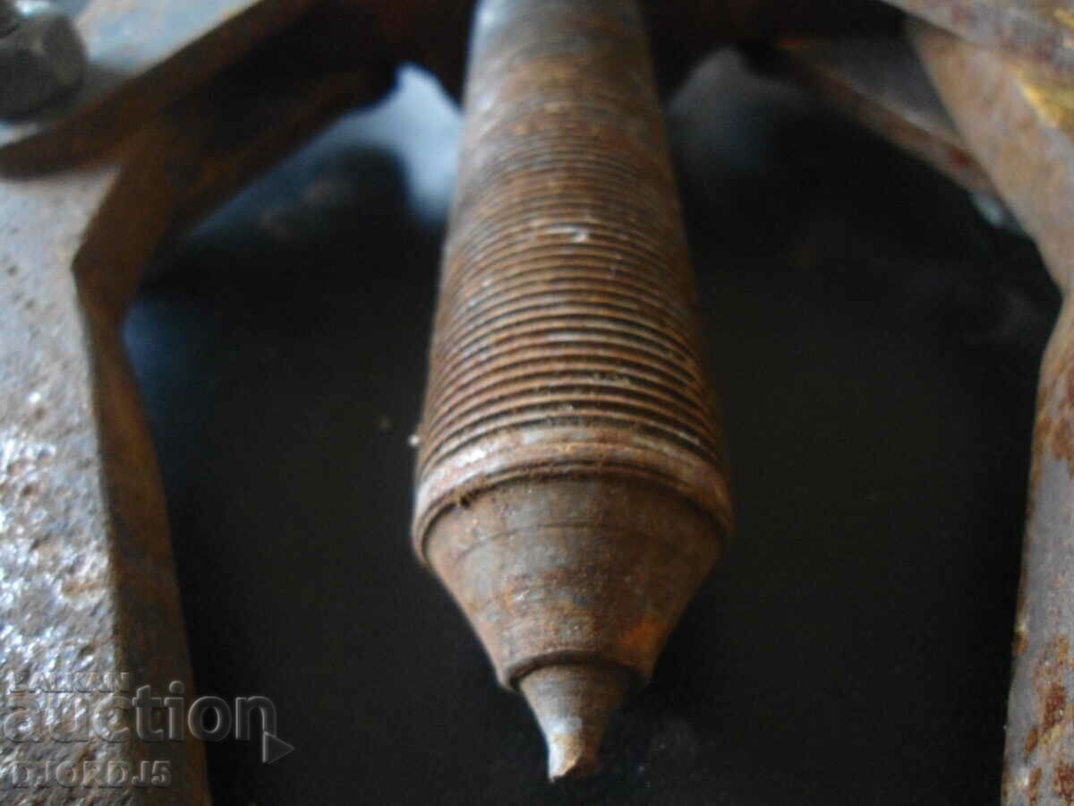 Παλιό εξειδικευμένο σφιγκτήρα - 6 Παλιό εξειδικευμένο σφιγκτήρα - 6