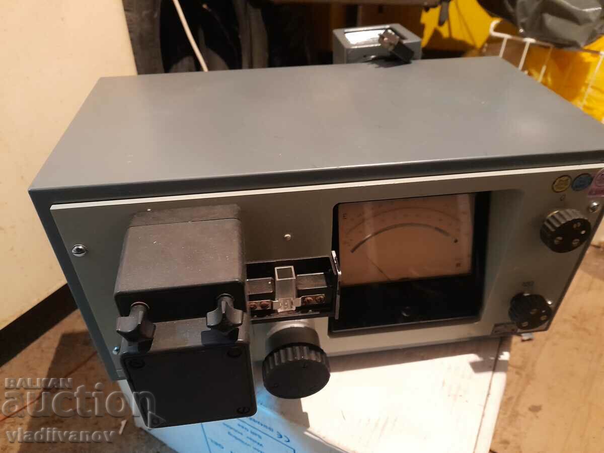 Laboratory apparatus 121222 with price 120.00 BGN | € 61.36