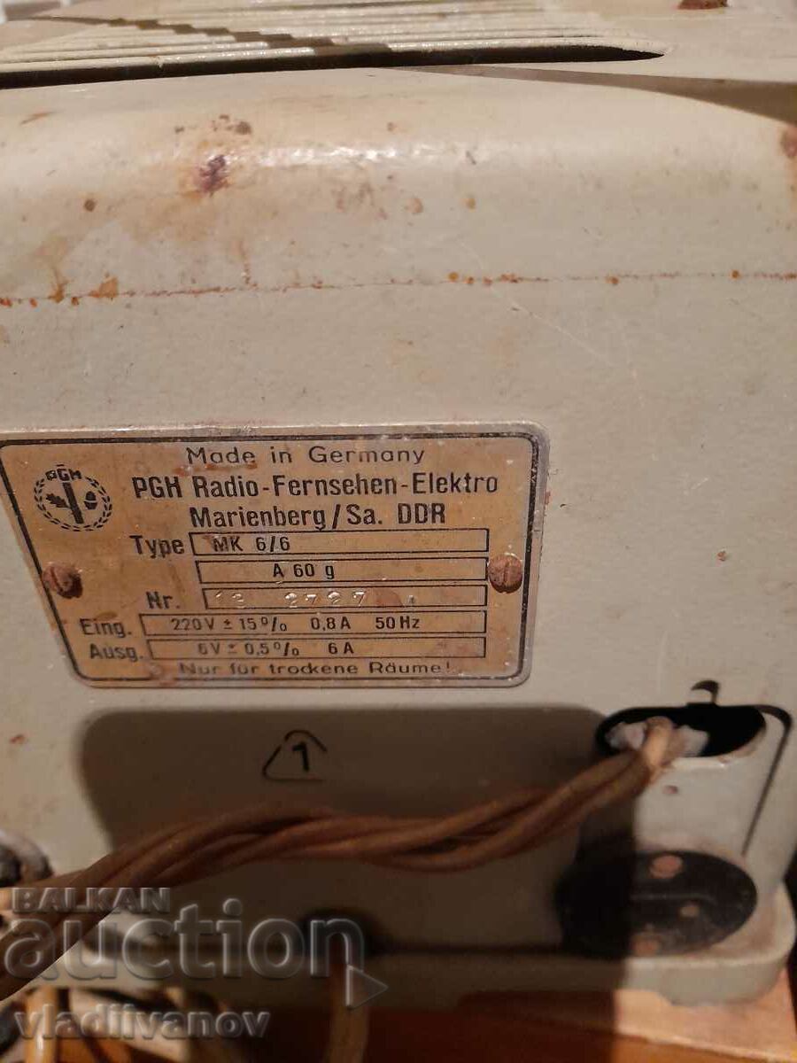 Delivery of Laboratory apparatus 121222