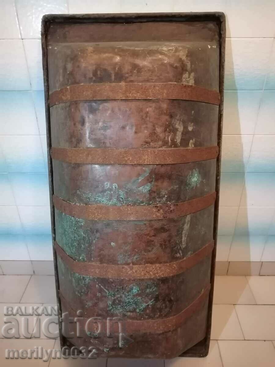 Old copper trough household vessel basin copper Old copper trough household vessel basin copper