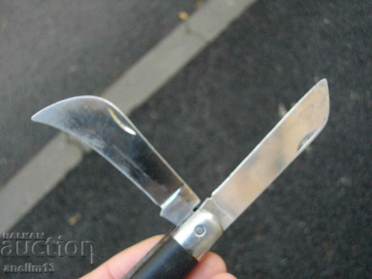 COLLECTIBLE POCKET KNIFE - 5 COLLECTIBLE POCKET KNIFE - 5