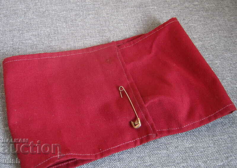 Banda veche BFS RSK arbitru schi cu preț 50.00 BGN | € 25.56