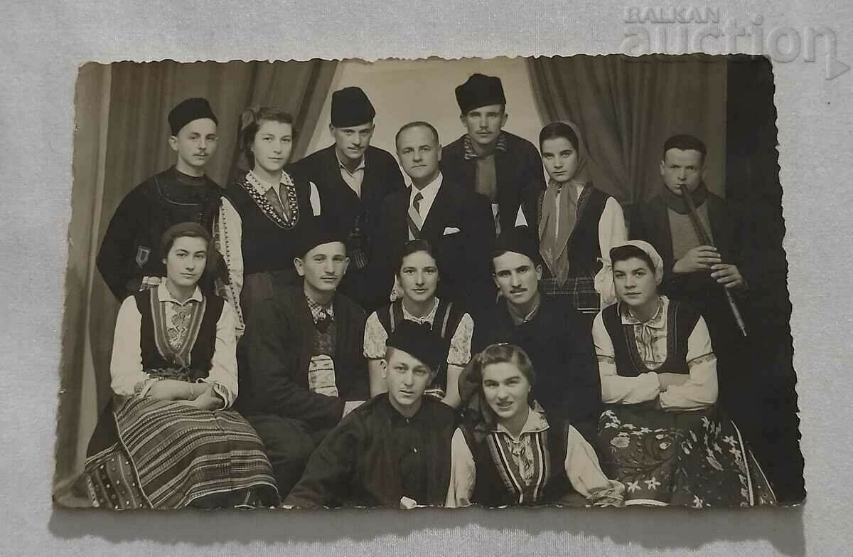 COLECTIV STUDENT DE AUTODIY STARA ZAGORA FOTO 1942