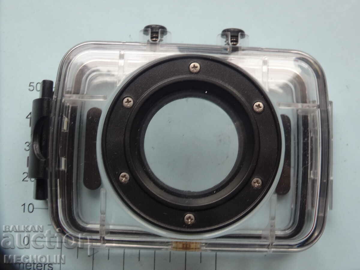 PROTECTOR PENTRU CAMERA DE ACȚIUNE cu preț 10.00 BGN | € 5.11