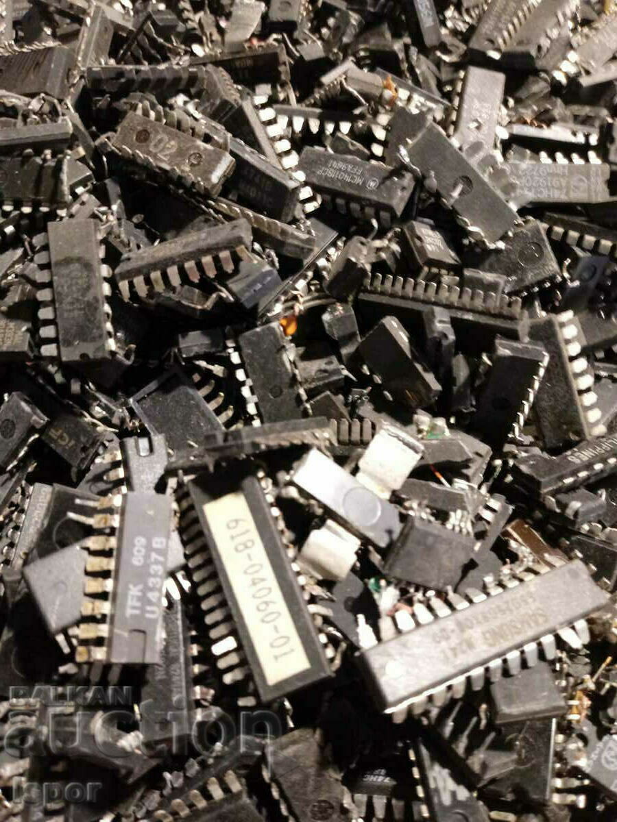 1кг малки микросхеми с цена 50.00 лв. | € 25.56 1кг малки микросхеми с цена 50.00 лв. | € 25.56