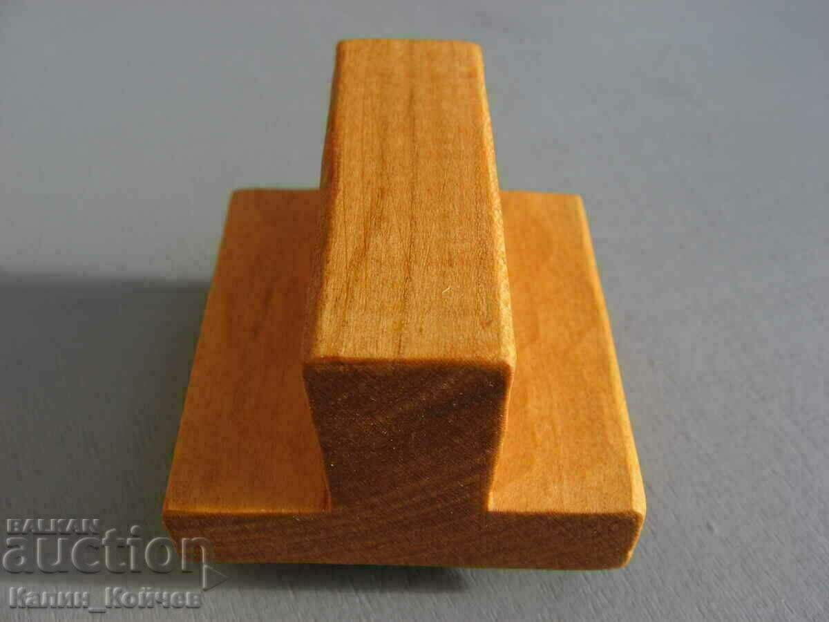 Delivery of Wooden bread stamp Delivery of Wooden bread stamp