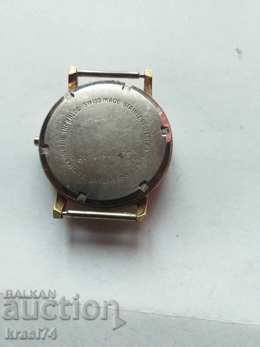 Επιχρυσωμένο ρολόι Avia με τιμή 35.00 BGN | € 17.90 Επιχρυσωμένο ρολόι Avia με τιμή 35.00 BGN | € 17.90