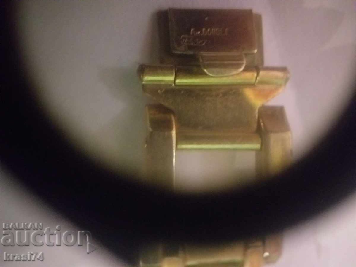 Delivery of Gold-plated bracelet Delivery of Gold-plated bracelet