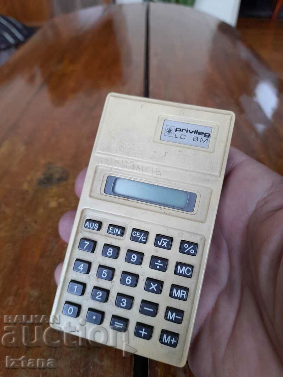 Licitație Vechiul calculator Privileg