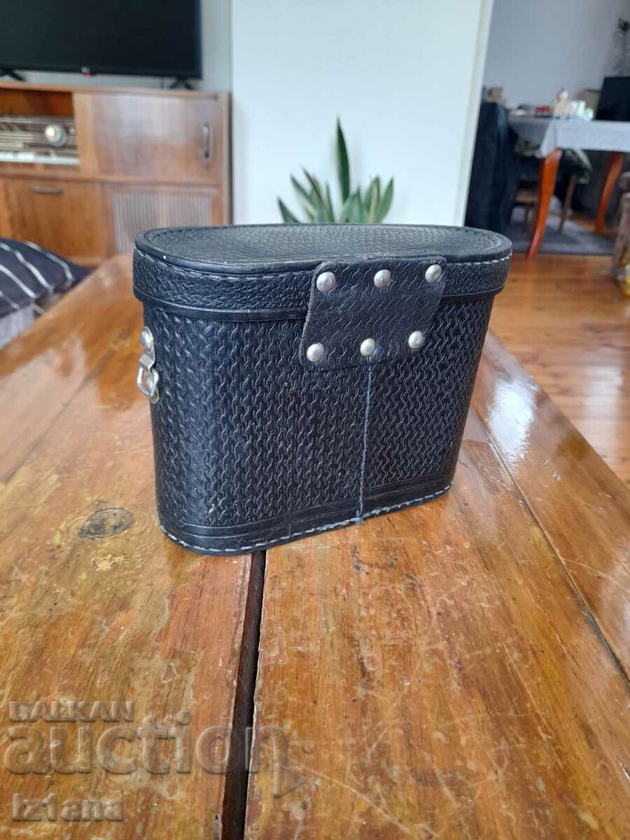 Auction Old binocular case Auction Old binocular case