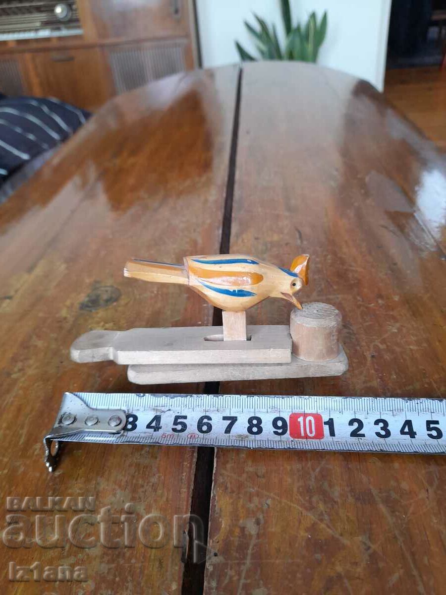 An old wooden toy with price 40.00 BGN | € 20.45 An old wooden toy with price 40.00 BGN | € 20.45