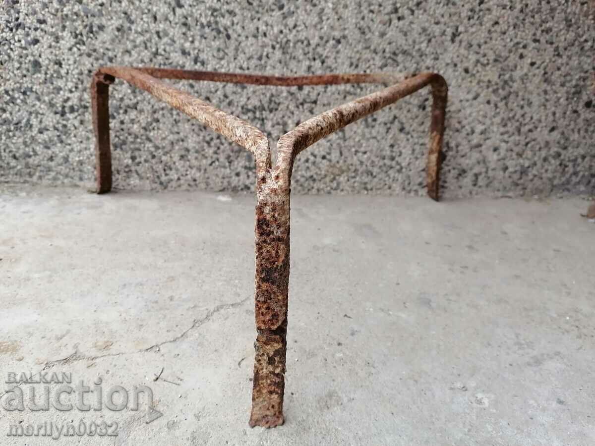 An antique wrought iron soot hearth grilled pyruvic wrought iron - 7