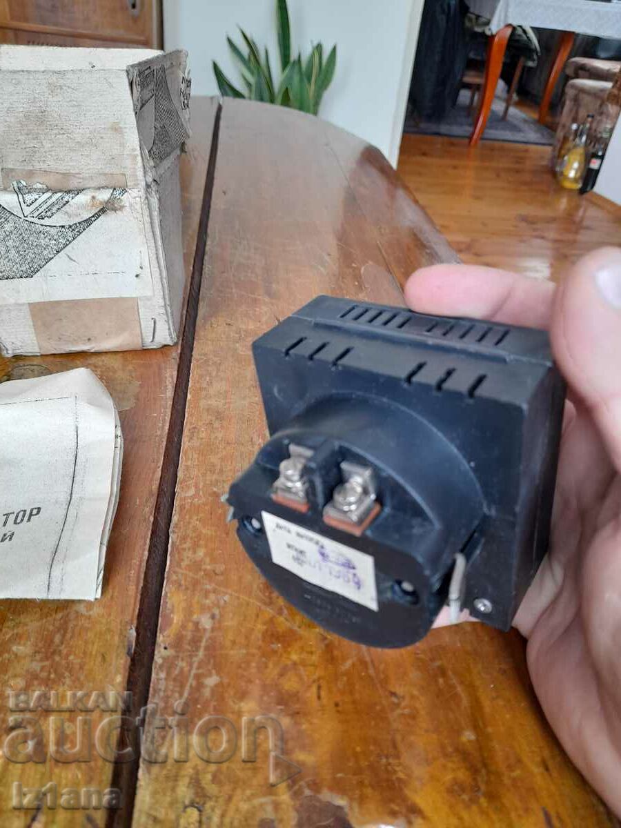 Old SRS-300-2 lighting regulator - 5