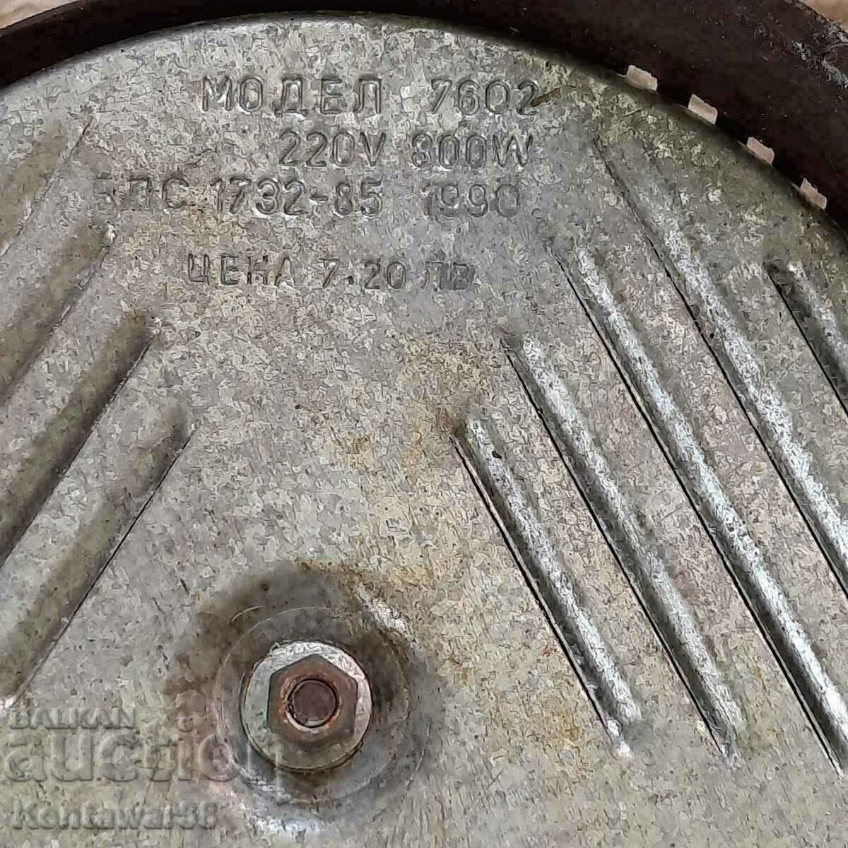 Auction Working electric stove 1990 Auction Working electric stove 1990