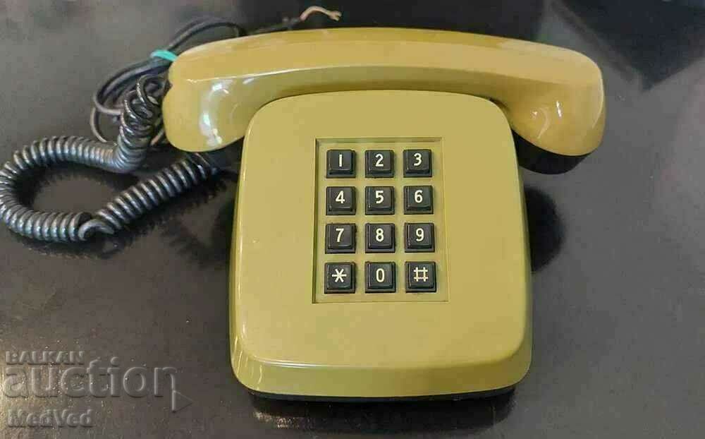 Aparatul telefonic TA-620