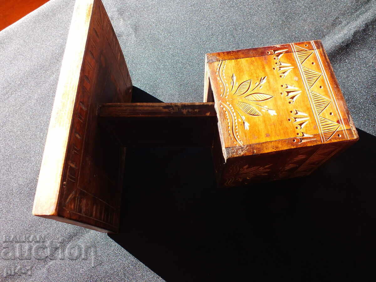 Delivery of Cigarette box "Tabakera"