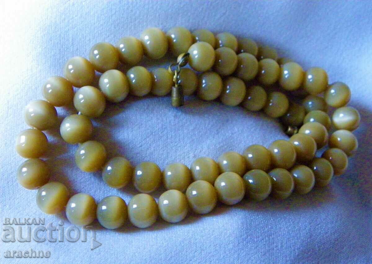 Vintage Cat's Eye Chrysoberyl-Zymophane Necklace with price 125.00 BGN | € 63.91 Vintage Cat's Eye Chrysoberyl-Zymophane Necklace with price 125.00 BGN | € 63.91