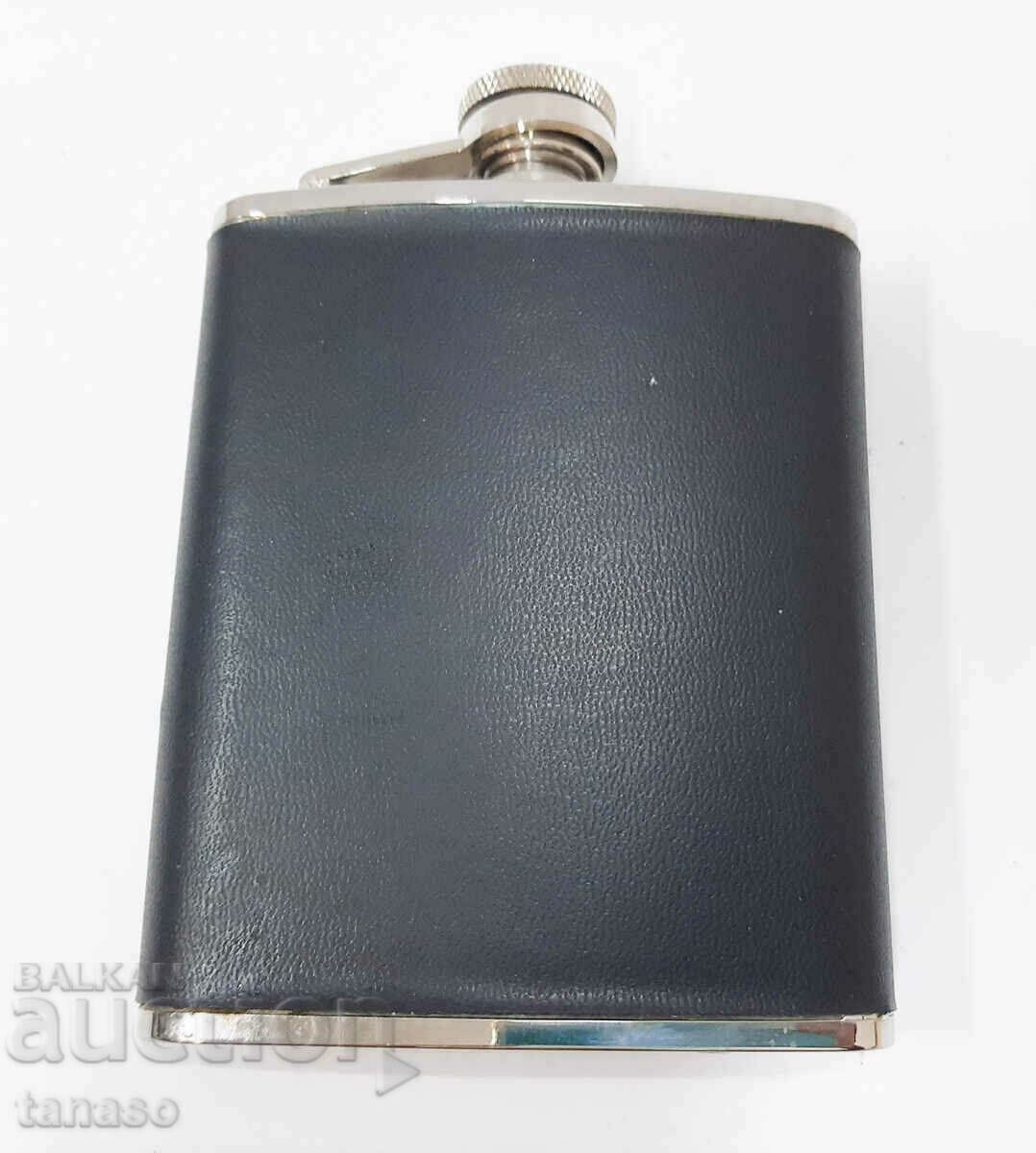 Pocket flask, stainless steel (13.4) with price 15.00 BGN | € 7.67 Pocket flask, stainless steel (13.4) with price 15.00 BGN | € 7.67