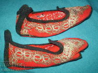 Antique Hand Embroidered Red Terlitzi With Gold Metallic