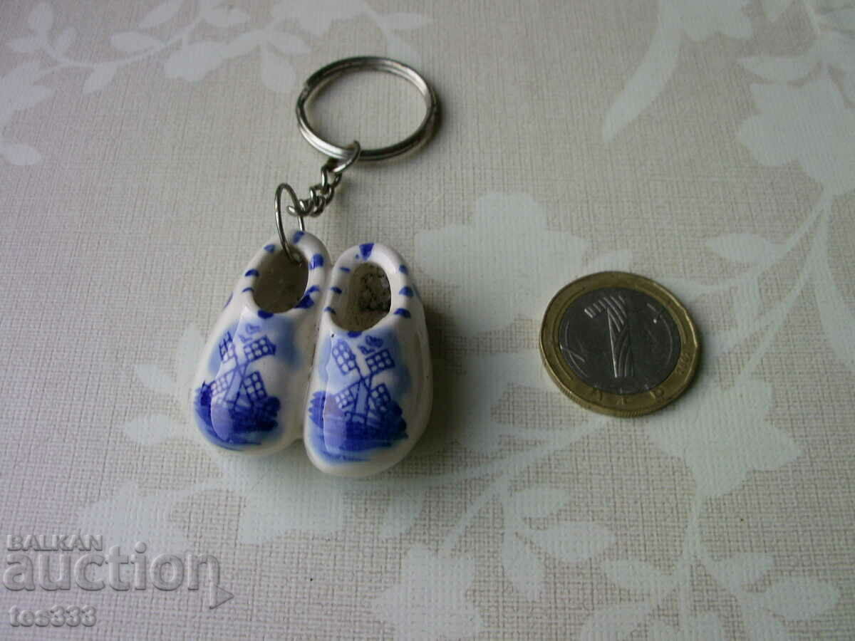 Breloc saboți pantofi olandezi cu preț € 0.59 | 1.15 BGN Breloc saboți pantofi olandezi cu preț € 0.59 | 1.15 BGN