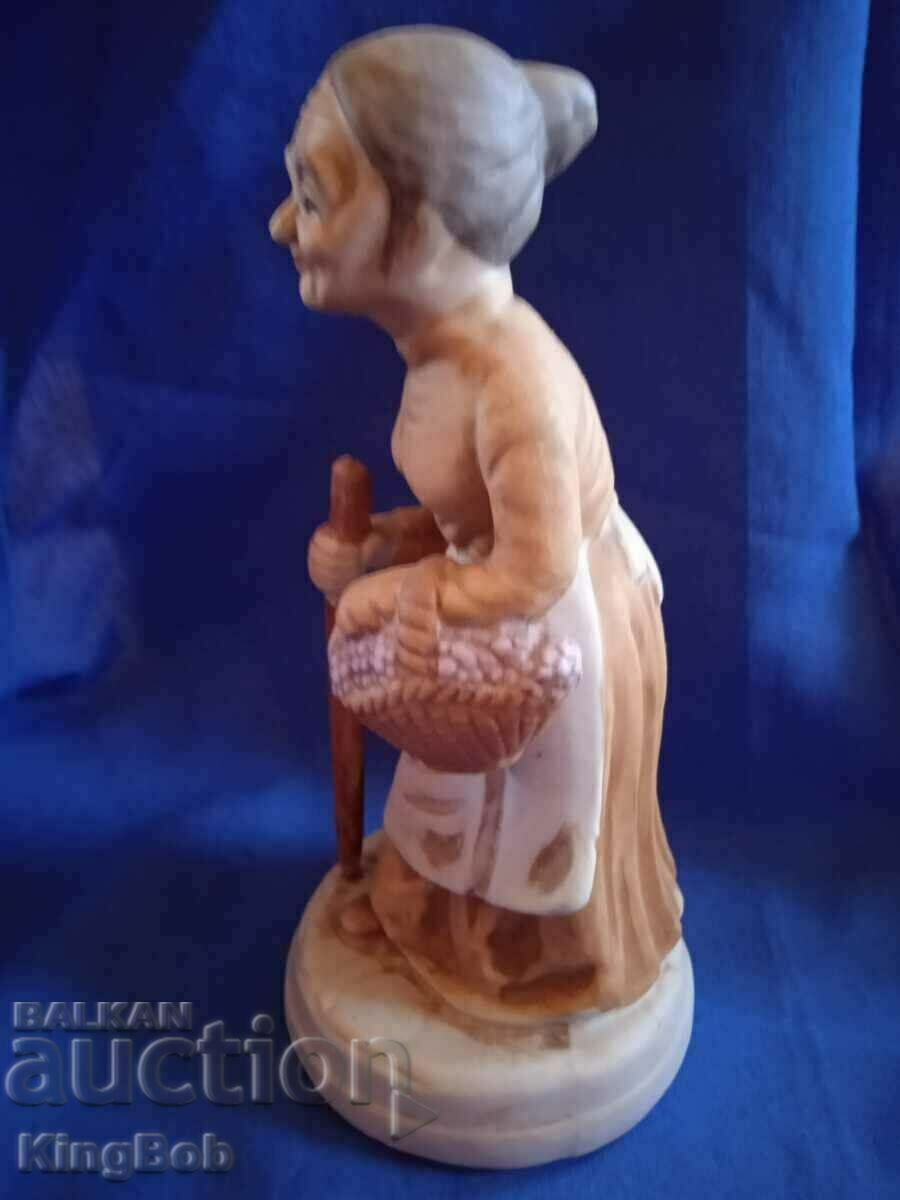 EXCELLENT PORCELAIN FIGURE "GRANDMA COLLECTING HERBS" with price 18.00 BGN | € 9.20 EXCELLENT PORCELAIN FIGURE "GRANDMA COLLECTING HERBS" with price 18.00 BGN | € 9.20