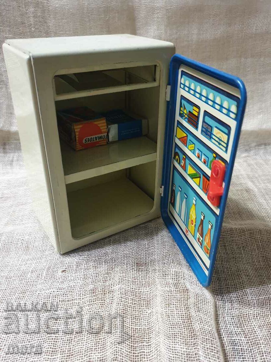 Аукцион Старинна метална играчка-хладилник Аукцион Старинна метална играчка-хладилник