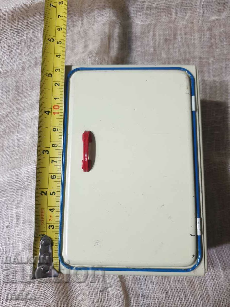 Старинна метална играчка-хладилник - 6 Старинна метална играчка-хладилник - 6