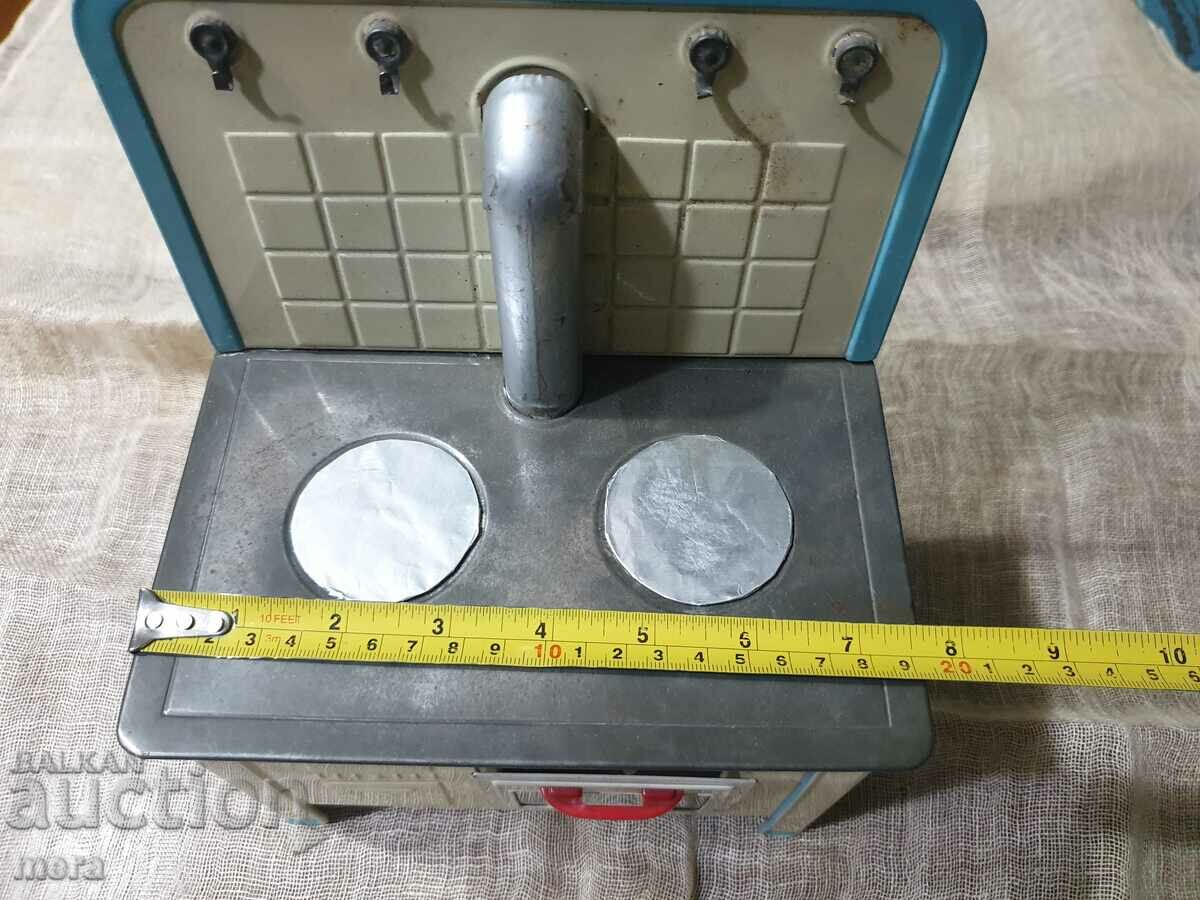 An old metal toy - a cooking stove - 6 An old metal toy - a cooking stove - 6