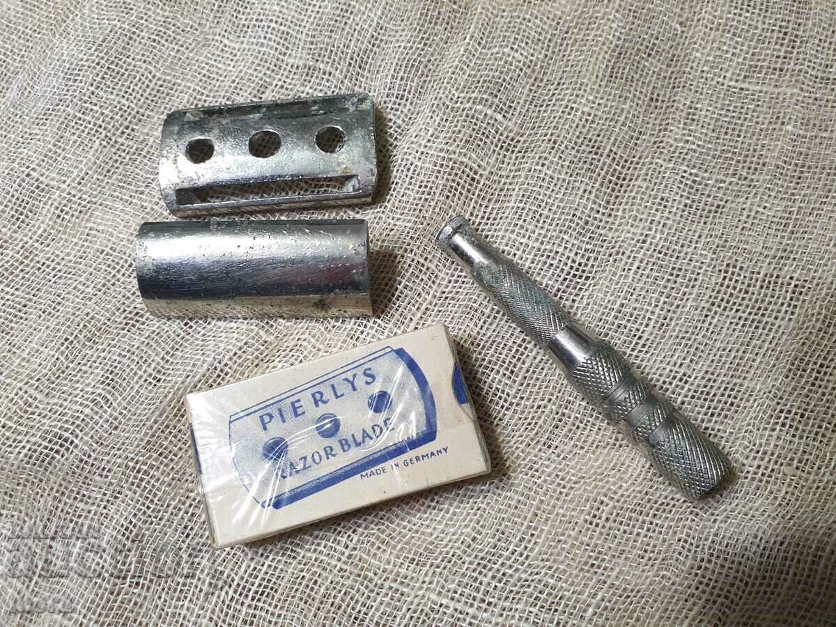 Old retro razor with stack blades with price 25.00 BGN | € 12.78 Old retro razor with stack blades with price 25.00 BGN | € 12.78