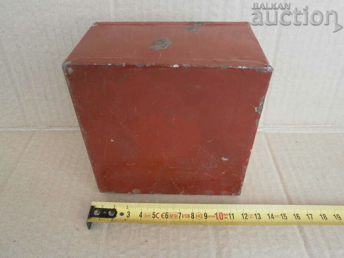 Delivery of box for grease oil bottle tube tube from ZIP Delivery of box for grease oil bottle tube tube from ZIP