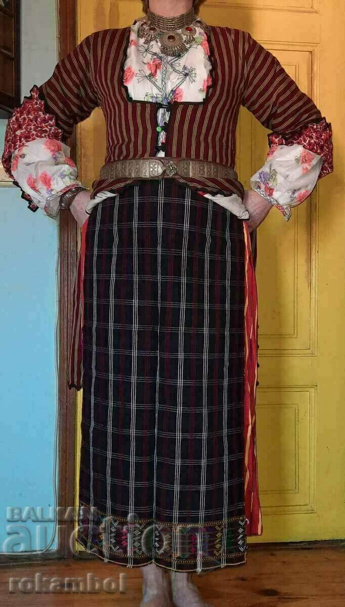 Licitație Costum autentic Zlatograd