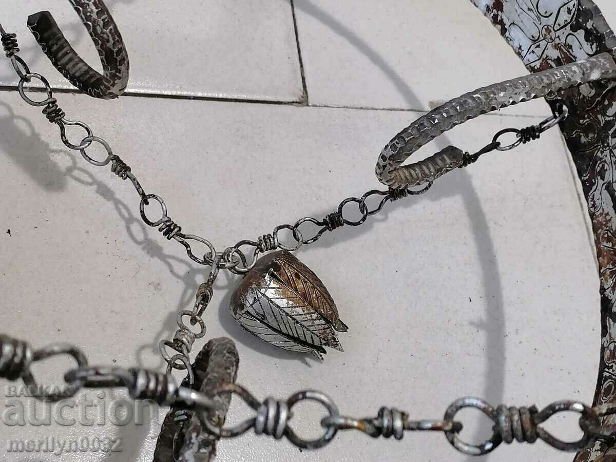 Auction Old wrought iron engraved chandelier lamp without lampshade Auction Old wrought iron engraved chandelier lamp without lampshade