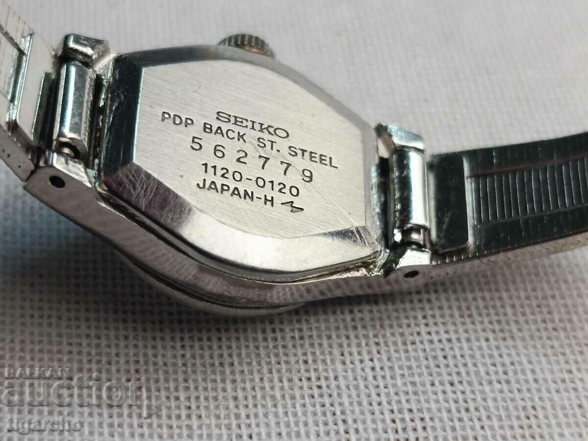 Ladies watch Seiko with price 65.00 BGN | € 33.23 Ladies watch Seiko with price 65.00 BGN | € 33.23