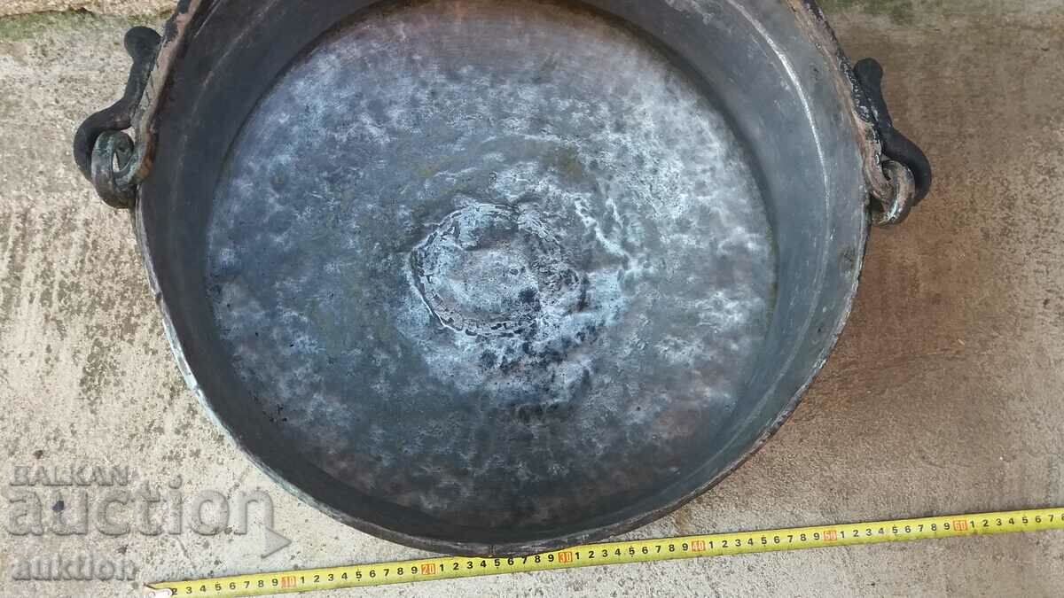 Delivery of MASSIVE FORGED COPPER BOILER, BOILER - 40 LITERS Delivery of MASSIVE FORGED COPPER BOILER, BOILER - 40 LITERS