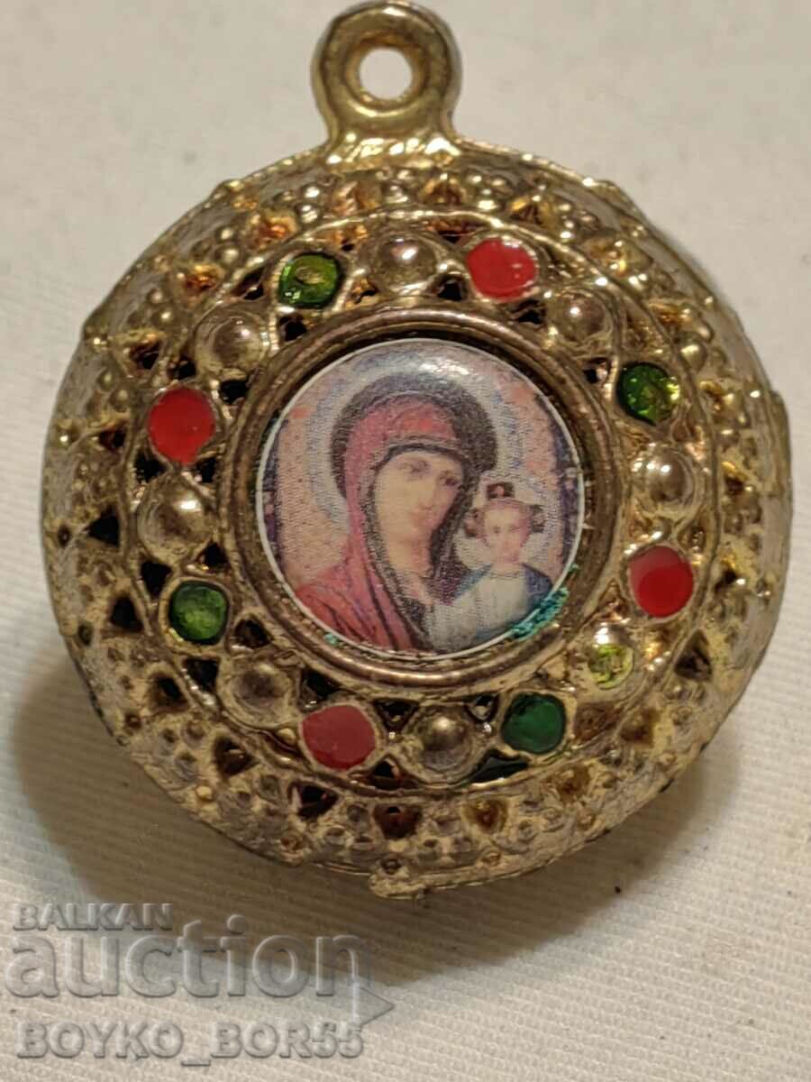 Antique Royal Bronze Neck Panagia with price 150.00 BGN | € 76.69 Antique Royal Bronze Neck Panagia with price 150.00 BGN | € 76.69