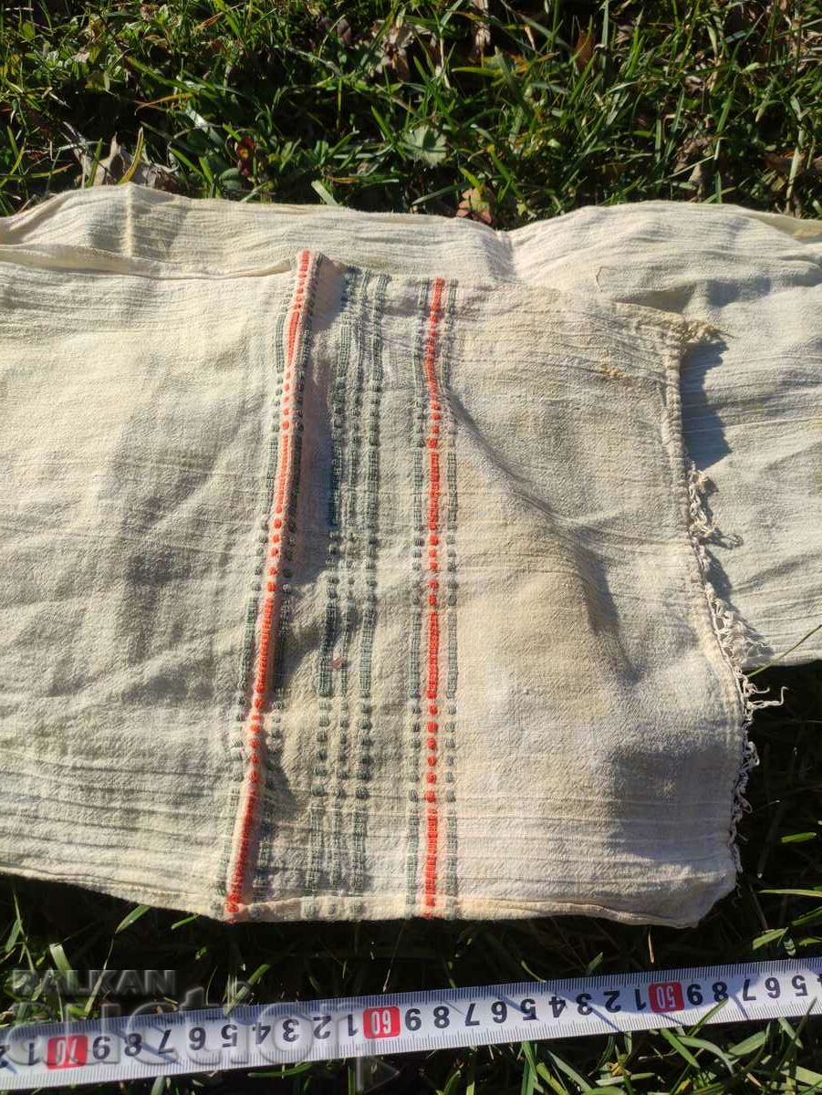 Delivery of old cloth with lace Delivery of old cloth with lace