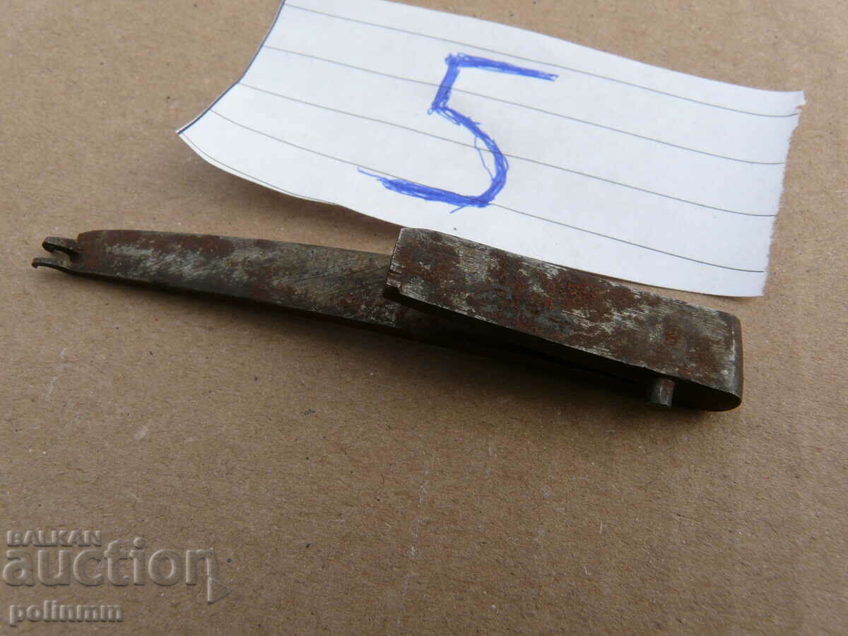 Old mainspring - 5 with price 60.00 BGN | € 30.68