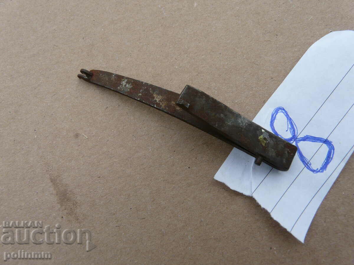 Old mainspring - 8 with price 60.00 BGN | € 30.68 Old mainspring - 8 with price 60.00 BGN | € 30.68