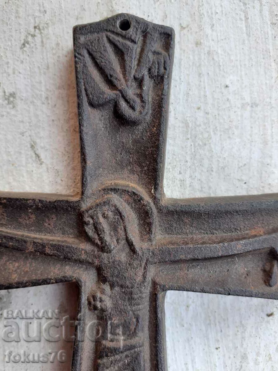 Δημοπρασία Παλιός σταυρός από χυτοσίδηρο