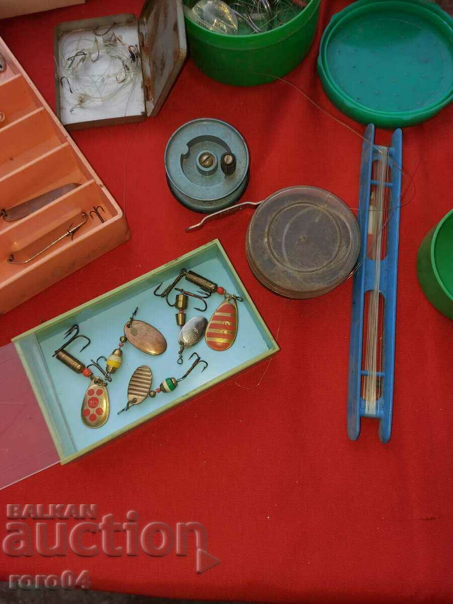 FISHING LOT II - B.Z.C. - 5 FISHING LOT II - B.Z.C. - 5