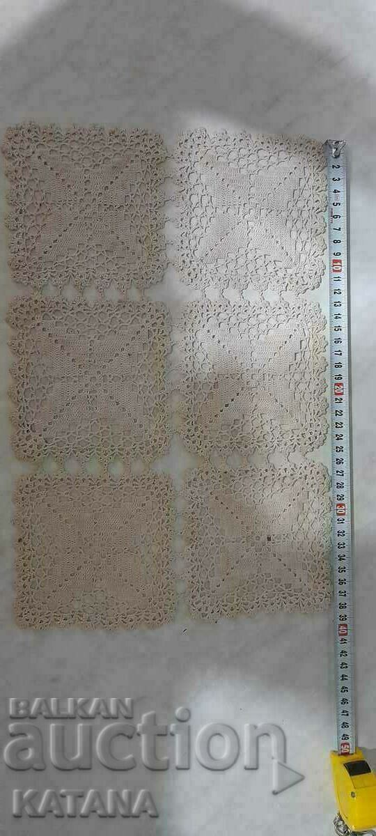 O față de masă croșetată manual O față de masă croșetată manual