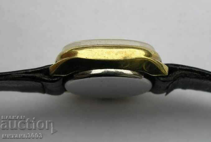 Delivery of SWISS GOLD MECHANICAL WOMEN'S WATCH PROVITA Delivery of SWISS GOLD MECHANICAL WOMEN'S WATCH PROVITA