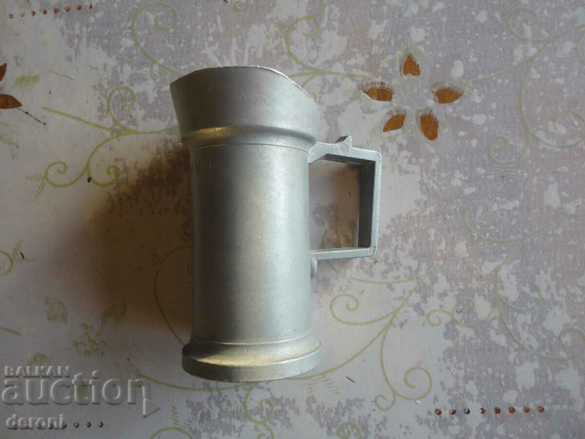 Αντικέ μεζούρα 100 γρ με τιμή 15.00 BGN | € 7.67 Αντικέ μεζούρα 100 γρ με τιμή 15.00 BGN | € 7.67